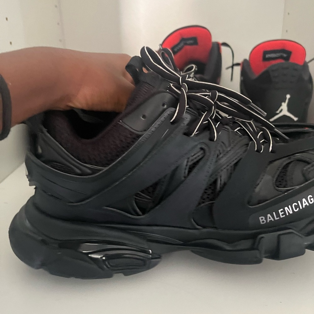 Balenciagas Track - Picture 2 of 4